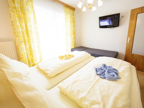 Afbeelding uit fotogalerij van Pension Regia in Velden am Wörthersee