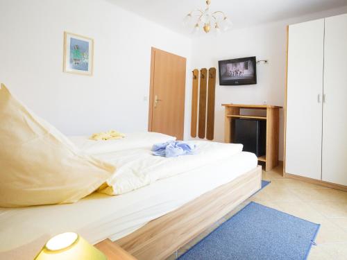 Doppelzimmer mit Balkon Pension Regia