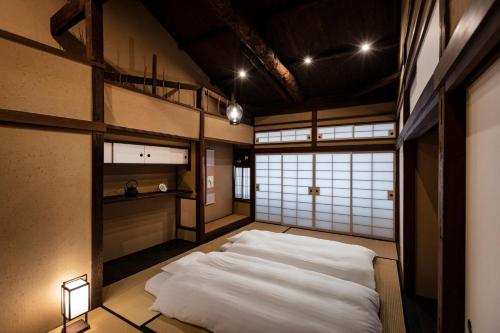 Rinn Premium Nijo Castle North