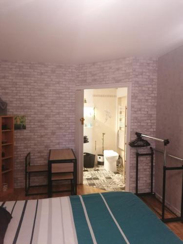 Gallery image of Le Nid douillet chambre cosy avec salle de bain privative entre Fougères et Vitré in Châtillon-en-Vendelais