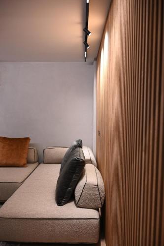 Cocoon Athenian Riviera by Neuvel
