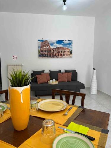 3 FERMATE DAL COLOSSEO - Casa Vacanze Elena - 50 m da METRO GARBATELLA