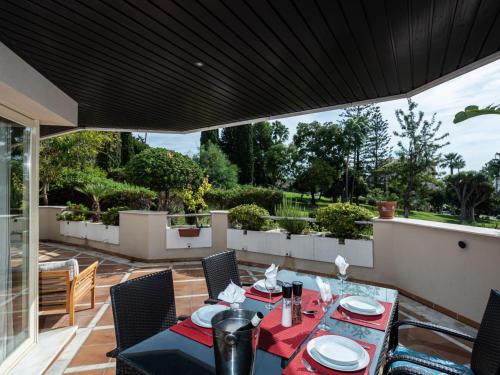 Apartment Fuente Aloha by Interhome
