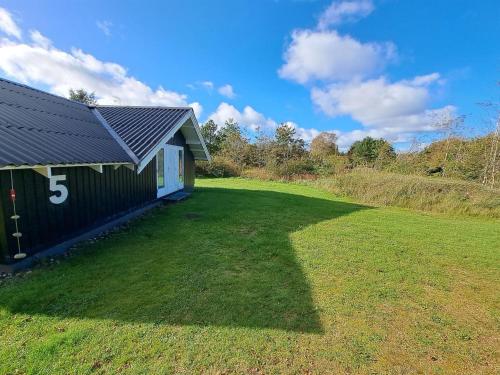 Zahrada ubytování Holiday Home Nayati - 800m from the sea by Interhome