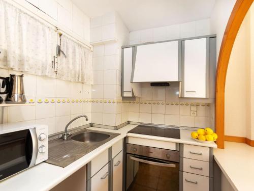 Apartment Cordoba-2 by Interhome