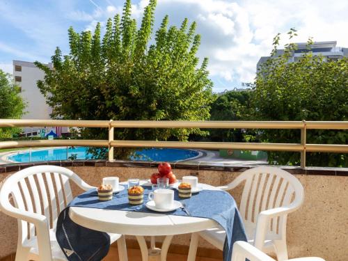 Apartment Cordoba-2 by Interhome