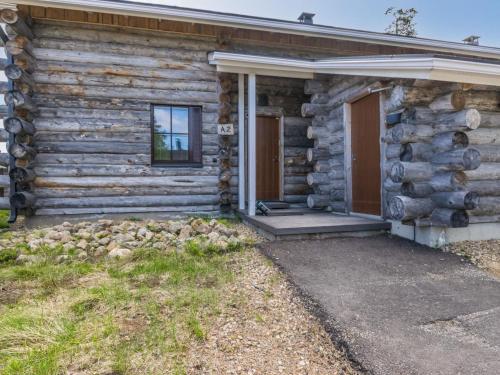 Το κτήριο όπου στεγάζεται  η παραθεριστική κατοικία