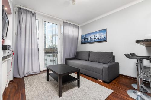 Aleja Jana Pawła II 20 A by Homeprime