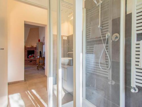 Bilik mandi di Holiday Home Merlot by Interhome
