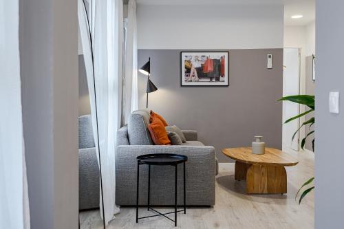 MAD Apartments by Olala Homes