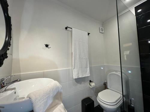 luxury studio archit 14 street
