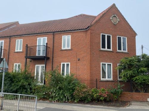 Luxury 2 Bedroom Apartment w/ Free Parking photo 7