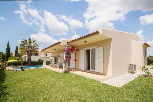 ABF36V2 Charming 2 bdr villa located only a few mi