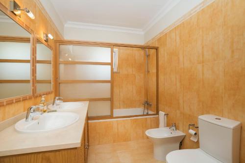 ABF36V2 Charming 2 bdr villa located only a few mi