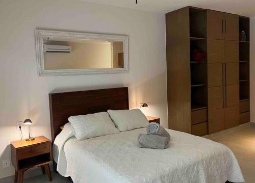 Postel nebo postele na pokoji v ubytování ¡Your oasis by the beach! Loft in Santamar