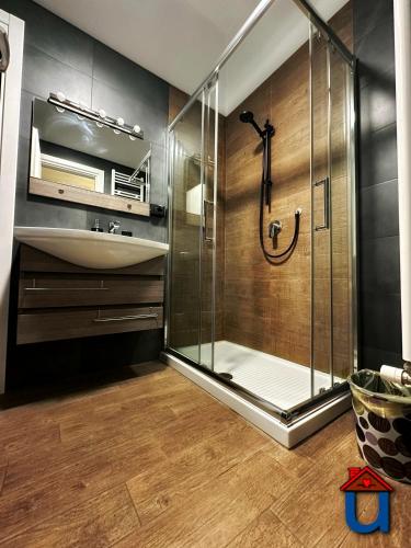 a bathroom with a shower and a sink at Guest House La Maddalena in Foggia