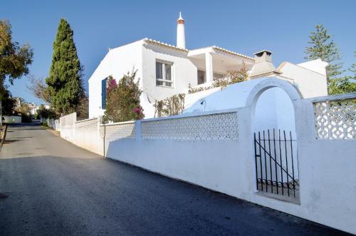 LGS62 V3 casa e jardim a 100mts praia da Luz