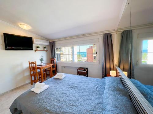 Kép Carihuela Beach, Club San Antonio, Torremolinos Málaga szállásáról Torremolinosban a galériában