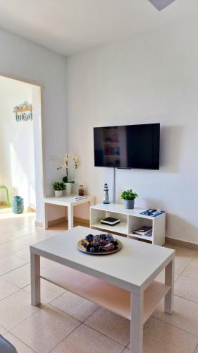 Two-bedroom apartment with two large terraces