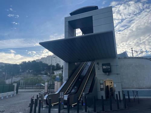 Jolie charmant T3 refait à neuf à Marseille photo 32