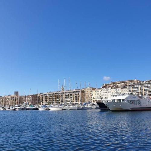 Jolie charmant T3 refait à neuf à Marseille