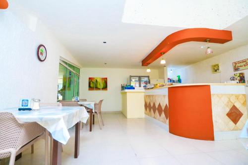 Η κουζίνα ή μικρή κουζίνα στο Hotel Parador