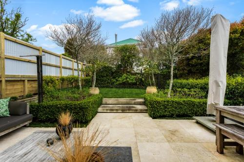 Gallery image of Gorgeous Herne Bay Pied Terre - Auckland Central in Auckland