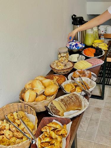 Mad på pensionatet eller i nærheden