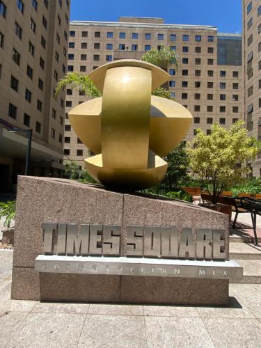 a large sculpture in front of a building at Moema Times Square SP - Luxury Suíte in Sao Paulo