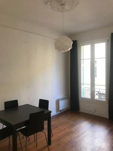 Charmant 2 pièces centre ville Nice