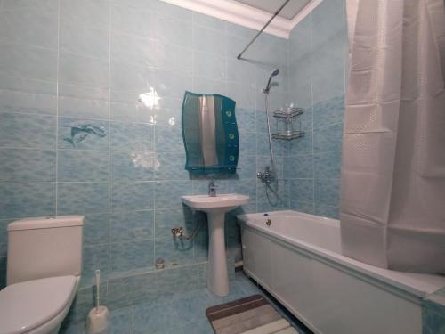 Et badeværelse på AURA on Isanov street 118