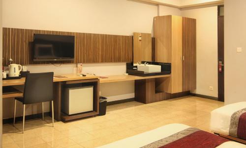 Valore Hotelにあるキッチンまたは簡易キッチン