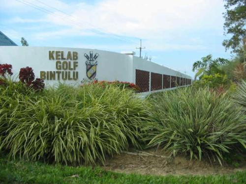 a building with a sign that reads keel golf clubinion at Bintulu AirBnB Homestay in Bintulu