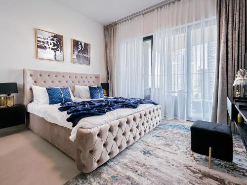 Postel nebo postele na pokoji v ubytování Trophy - Luxury Casa Cielo Suites