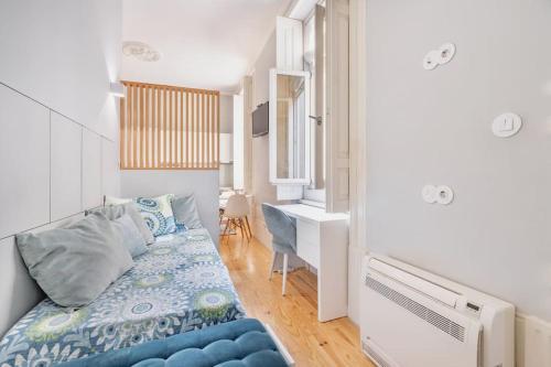 VIVA Arts Cozy Studio