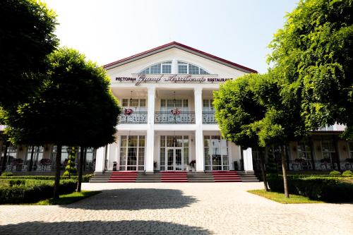 Zahrada ubytování Hotel Grand Aristocrate