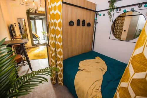 Happy Loft - Colorful Industrial Studio, fast internet, near main station 1077 Budapest, 17 Rottenbiller utca kép - 3