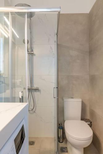 The HostMaster Vista Loft