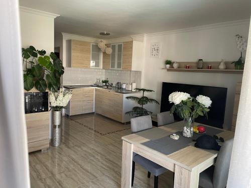 Apartment near Yumbo and Cita