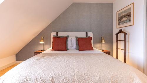 Graça Deluxe with City View Balcony by LovelyStay