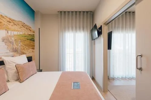Palau Suites & Apartments photo 17