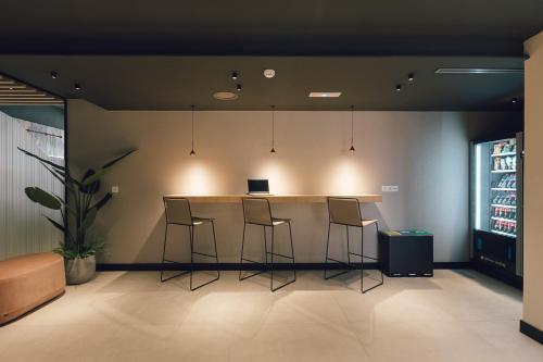 Palau Suites & Apartments photo 45
