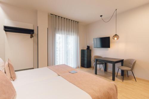 Palau Suites & Apartments photo 63