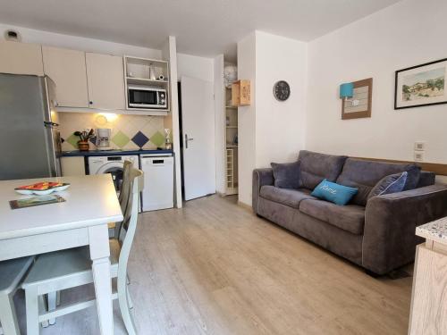 Photo de la galerie de l'établissement Chez K&D Studio 4, terrasse et piscine, à Saint-Raphaël