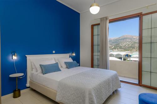 Centro Y Mar! Central Penthouse with Terrace!
