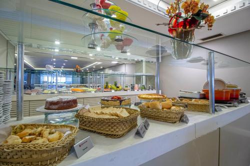 Mad på hotellet eller i nærheden