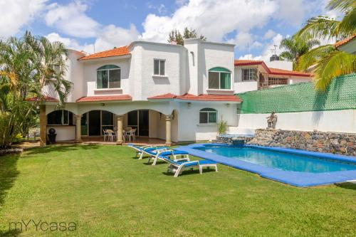 Πισίνα στο ή κοντά στο Hermosa casa con alberca/jacuzzi - C14
