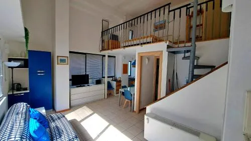 Gemme Fiorentine Apartments in front of the train station 5 minutes from the centre Free parking photo 1