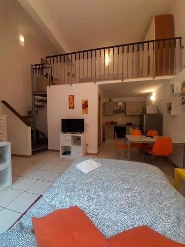 Gemme Fiorentine Apartments in front of the train station 5 minutes from the centre Free parking photo 7