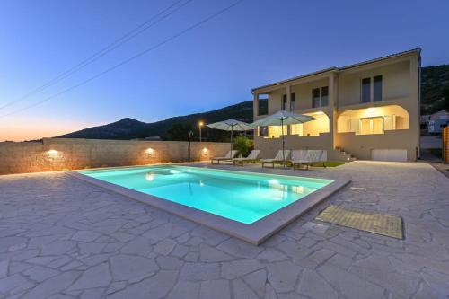 Villa Aurana